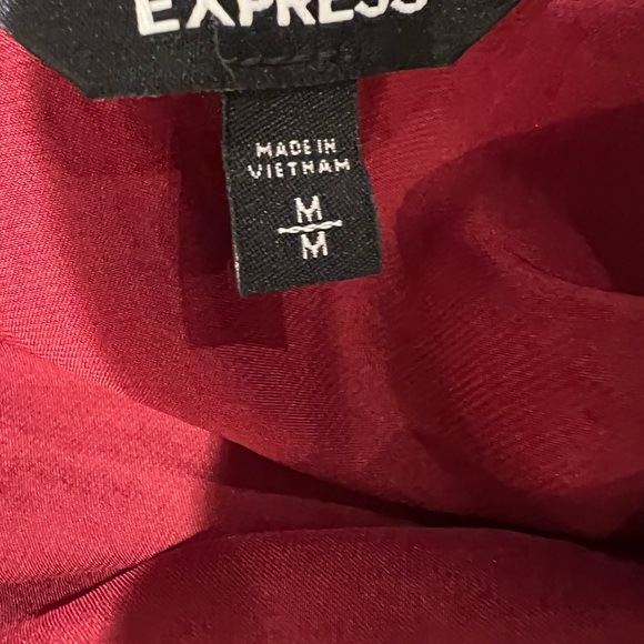 Burgundy Long sleeve flowy dress - Picture 4 of 4